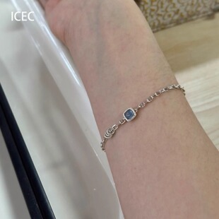 海蓝色方糖跑环手链女2026新款款高颜值百搭手串轻奢小众精致手饰