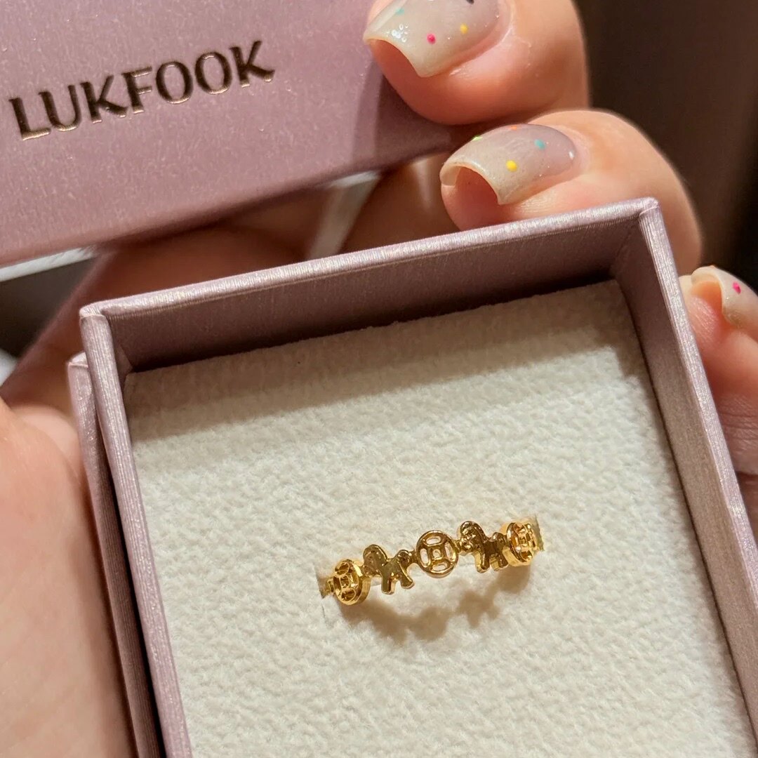 "马上有钱"金色木马铜钱戒指女独特小众设计指环轻奢高级感食指戒