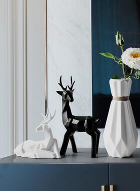 北欧陶瓷黑白鹿摆件客厅电视柜玄关酒柜装饰品乔迁送礼品结婚礼物