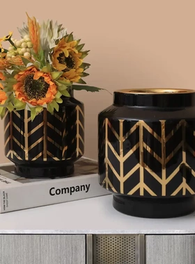 创意几何线条纹陶瓷桌面花瓶简约插花器样板房软装饰品装饰摆件