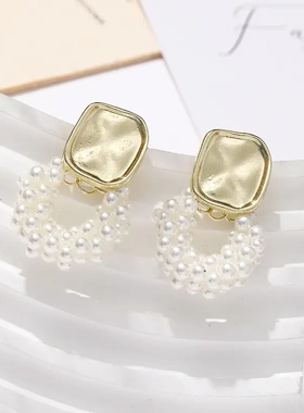 新款复古珍珠简约耳环2025年爆款时级感轻奢几何女耳钉耳饰金属