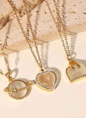 欧美ins首饰铜镶锆星球吊坠不锈钢项链爱心女士包包项链电镀钛钢