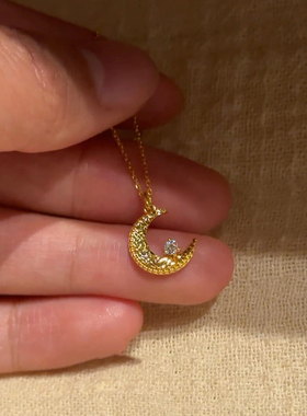 秋冬金色爆闪碎冰冰月牙项链女