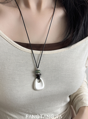 秋冬复古拉丝金属吊坠编绳项链女
