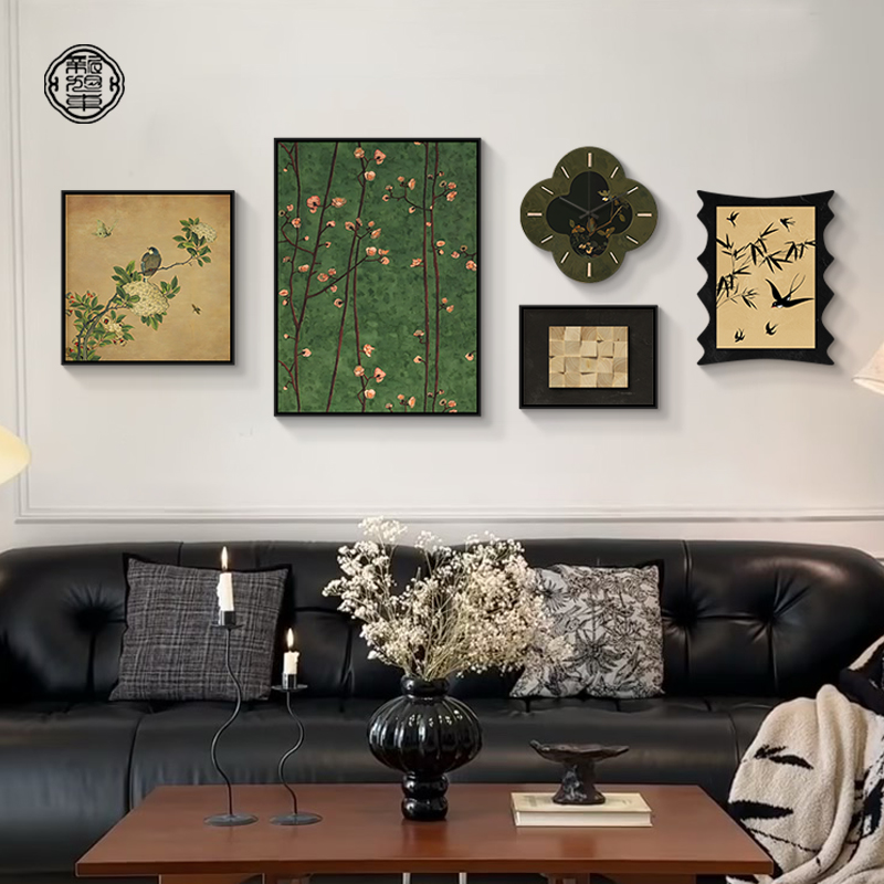 高级感中古风客厅装饰画沙发背景墙挂画组合画带钟表复古花鸟壁画图片