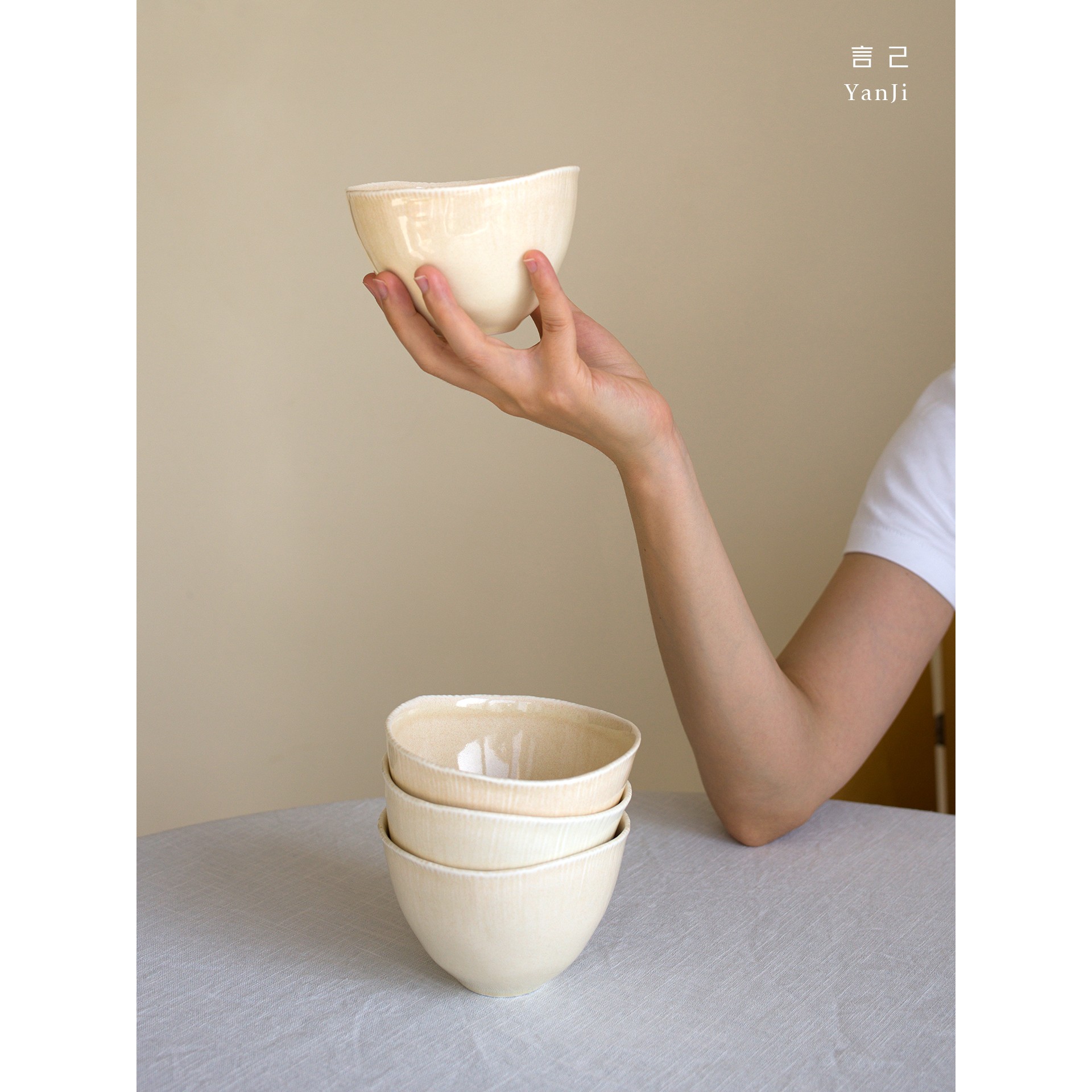 言己生活景德镇原创蘑菇系列设计高级感陶瓷米饭碗个性家用纯色碗