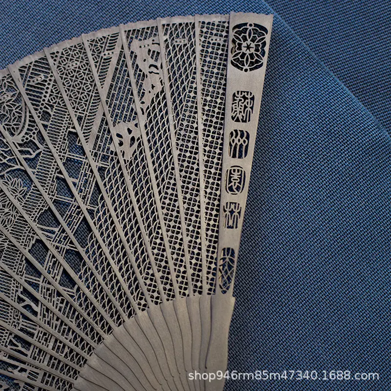 【订货】苏州檀香木扇子黑檀折扇中苏州工艺礼品扇