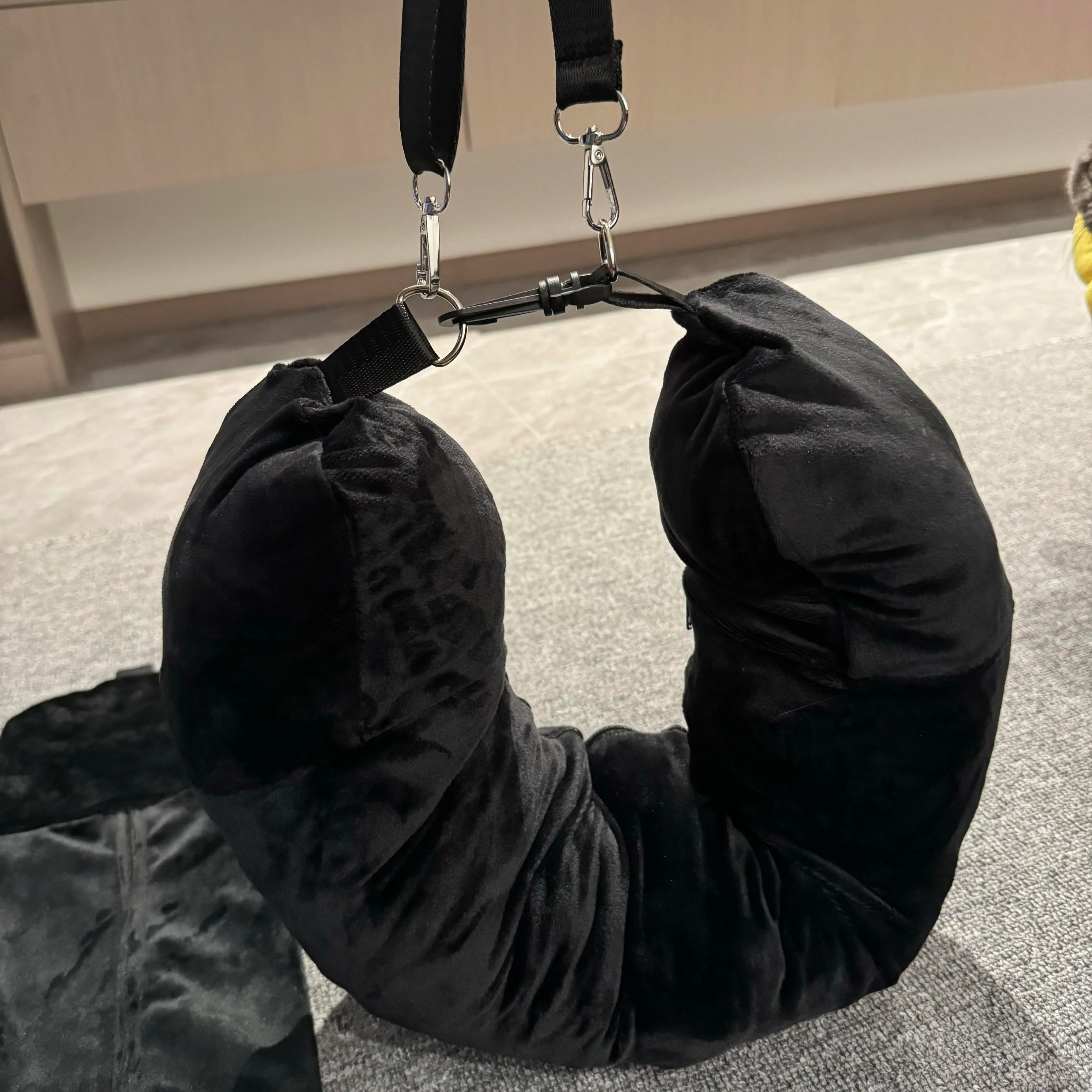 U型枕……你背着人类偷偷进化