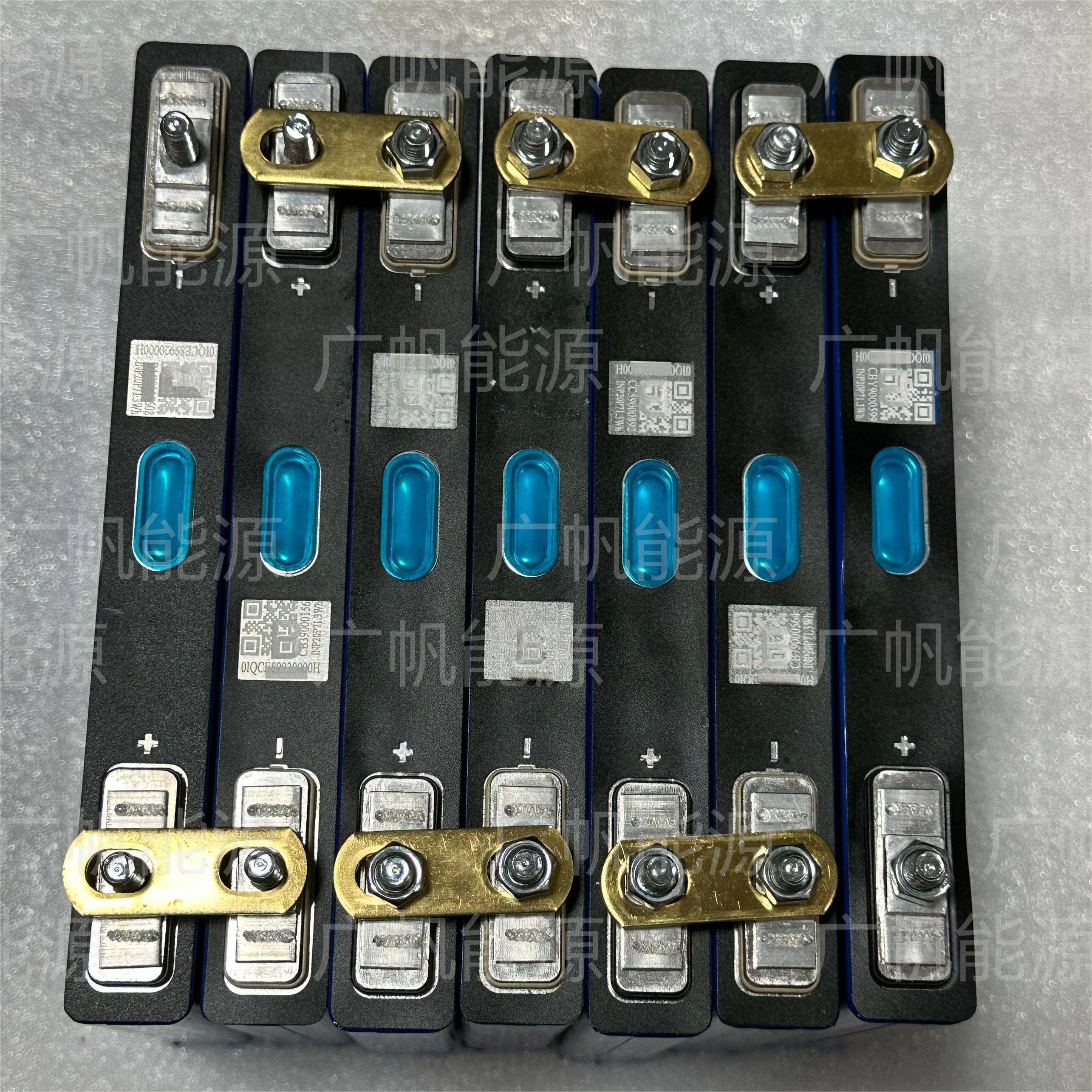 亿纬22Ah磷酸铁锂高倍率电芯 持续30c瞬间60c放电适用于启动电源