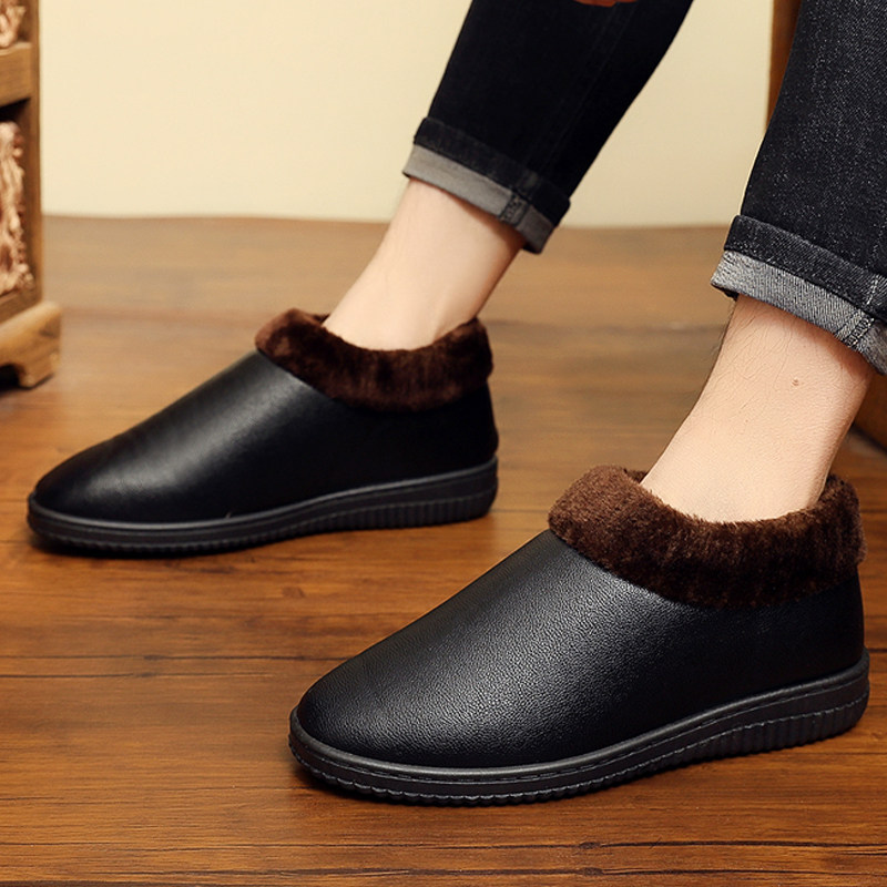 雪地靴秋冬加绒新款百搭中老年妈妈鞋时尚韩版一脚蹬懒人情侣棉靴