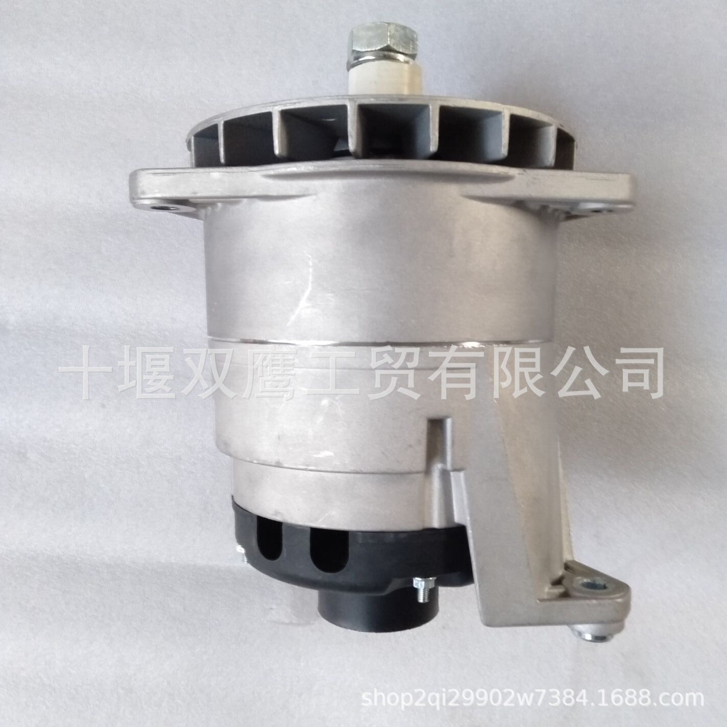 01182159发电机24V140A