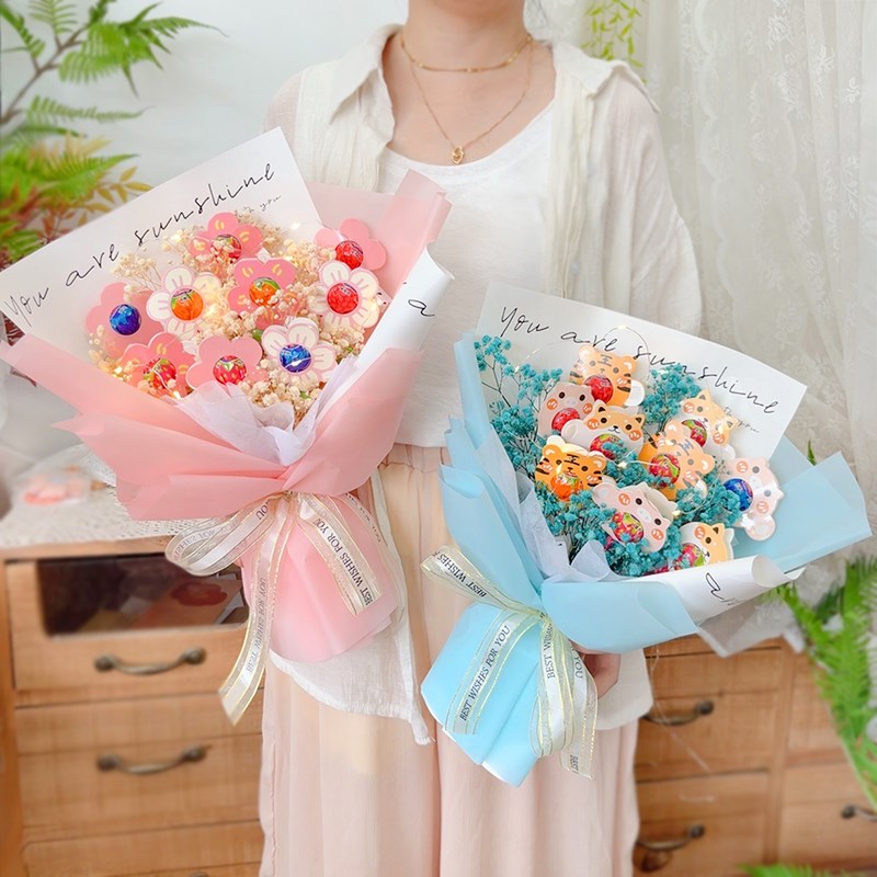 玩偶卡通棒棒糖花束成品零食糖果真知棒生日礼物送儿童男女生小孩