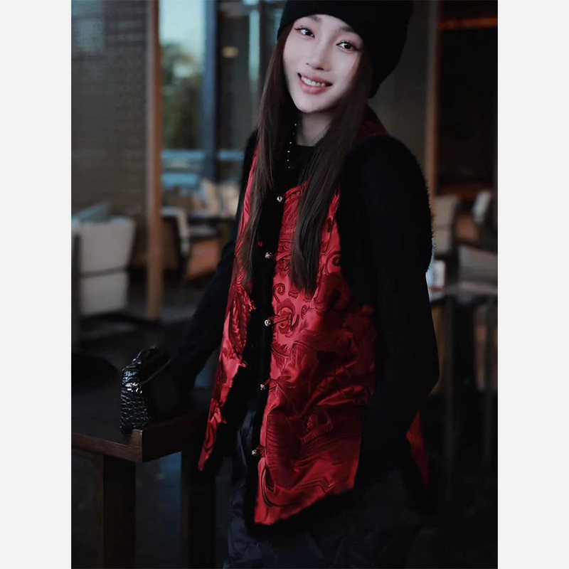 新中式国风盘扣红色马甲女2025新款爆款秋冬高级感超好看气质唐装,女装/女士精品,常规大码外套,淘宝优惠券,粉丝福利购,淘宝优惠卷
