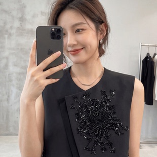 内搭上衣 新款 手工重工刺绣黑色无袖 马甲女轻奢丝毛背心2026春季