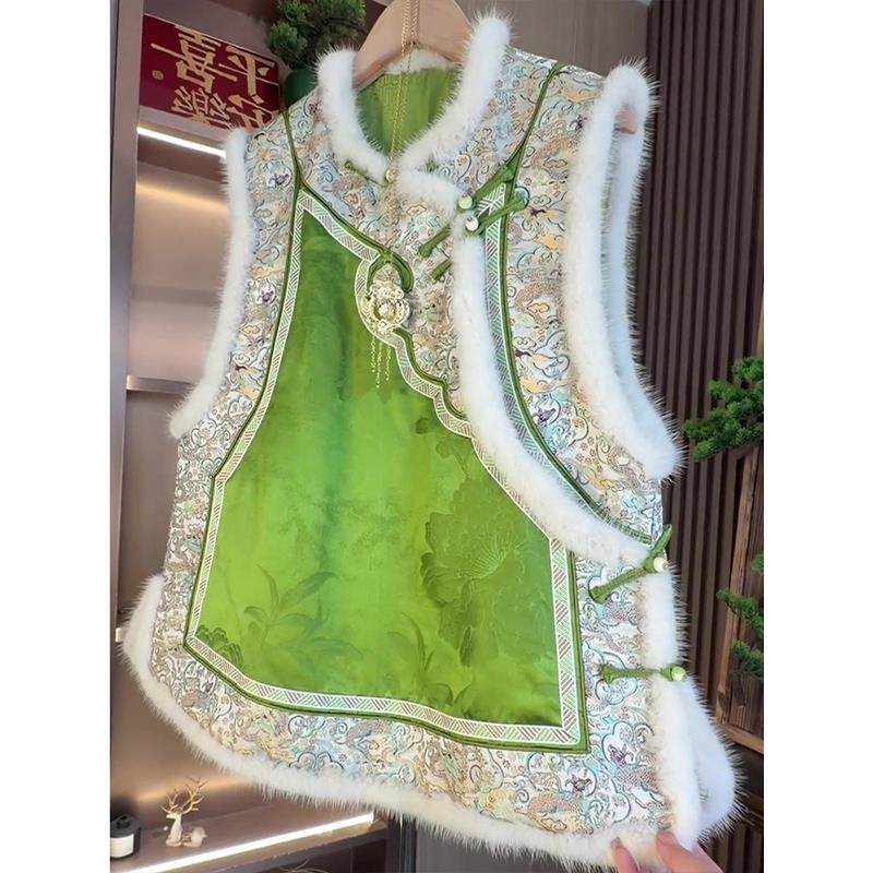 2025秋冬皮草马甲女绿色无袖国风外套冬季新款真毛边设计感上衣,女装/女士精品,大码内搭,淘宝优惠券,粉丝福利购,淘宝优惠卷