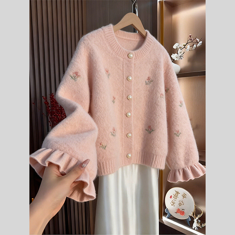 粉色针织开衫女珍珠扣荷叶边袖