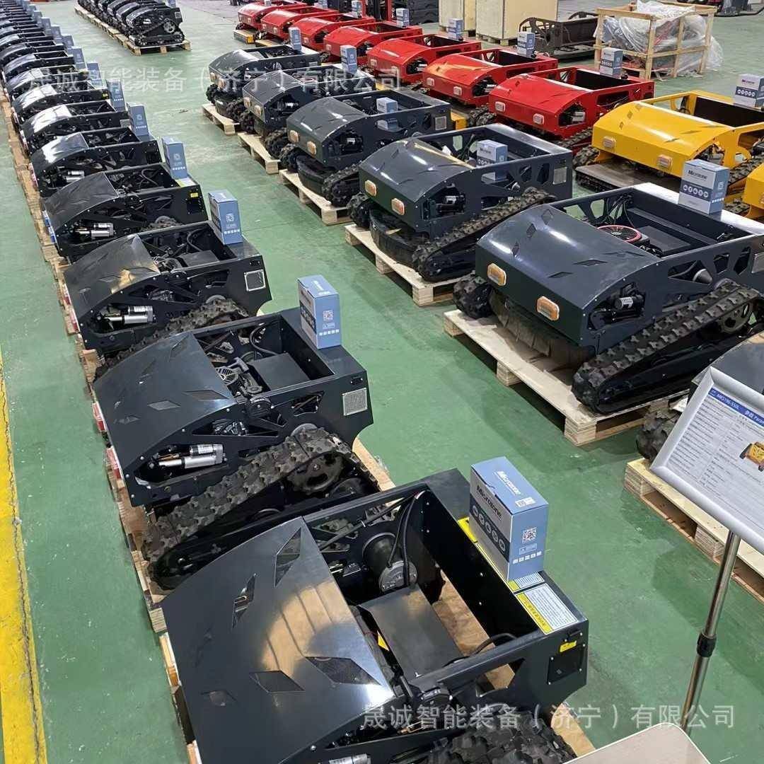 出口品质智能履带割草机多功能履带割草机全地形遥控割草机