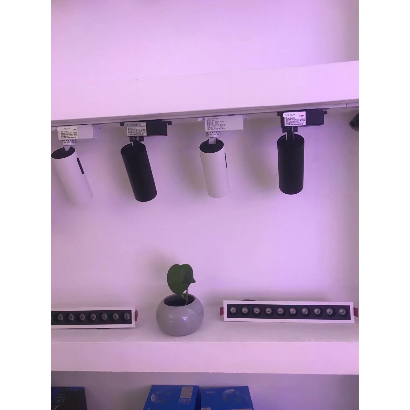 尚好照明led轨道射灯服装店展厅商场店铺商用导轨式COB明装聚光灯