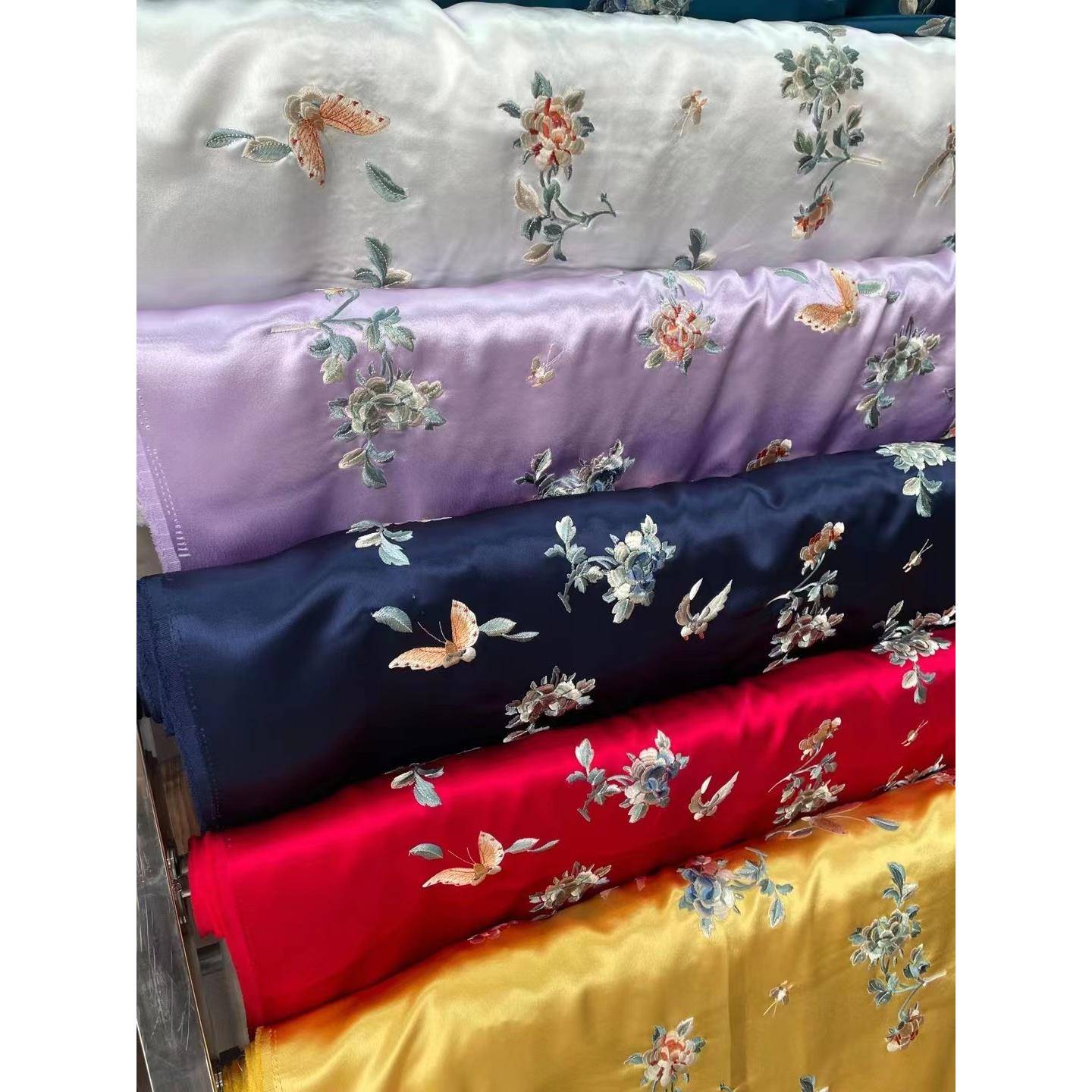 重磅醋酸面料清代敞衣绣花旗袍汉服古著时装服饰面料48姆140门幅
