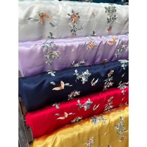 重磅醋酸面料清代敞衣绣花旗袍汉服古著时装服饰面料48姆140门幅