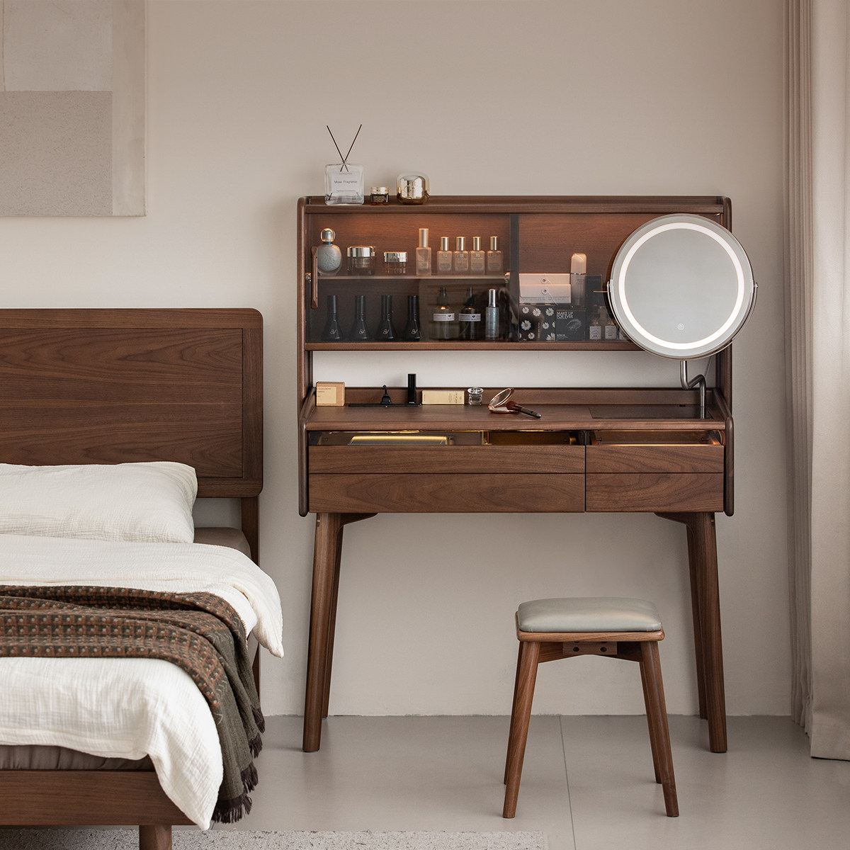 出乎生活望野梳妆台柜一体多功能卧室收纳储物黑胡桃木化妆桌,住宅家具,梳妆台/桌,淘宝优惠券,粉丝福利购,淘宝优惠卷