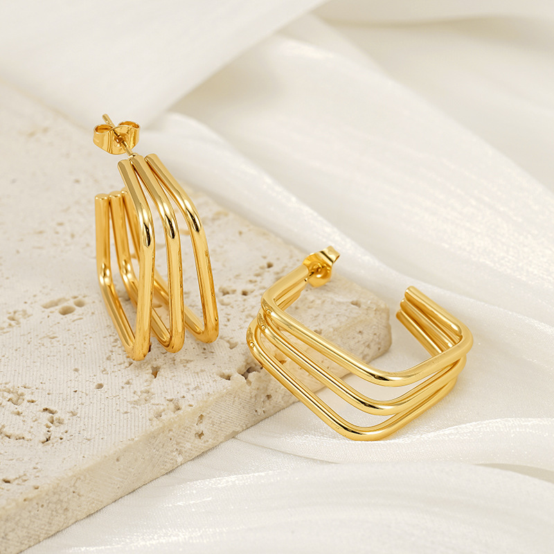 2025in风钛钢耳钉女镀18K金简约方块几何金色不锈钢耳圈欧美耳饰