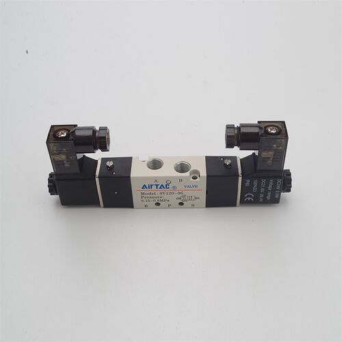 三位五通气动换向控制电磁阀4V130C/230E/330PJ/430C-06-08-10-15