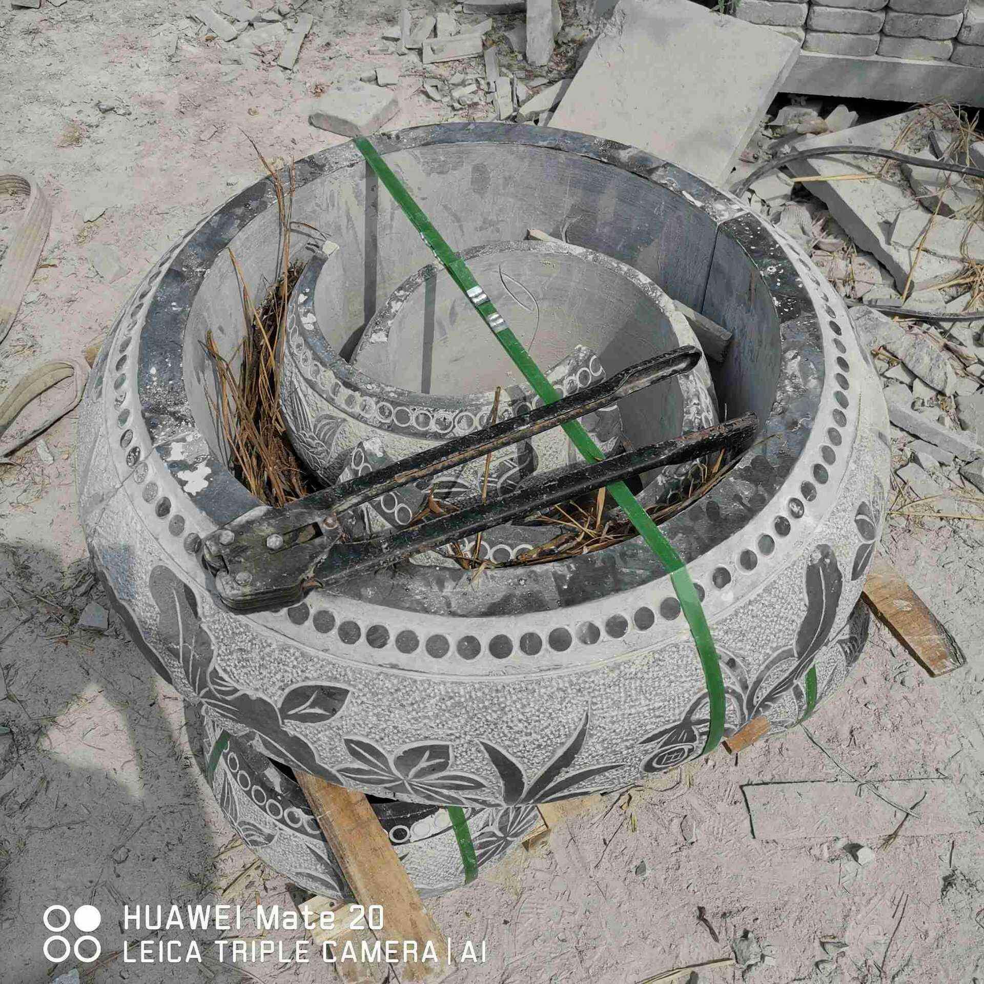 石柱墩空心包柱石柱基础石鼓形井口石石墩子古建木柱子底盘