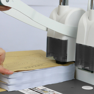 100财务装 打孔手动装 订机铆管档案装 订机 G订机 订机凭证装 金典GD