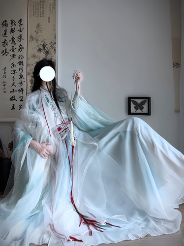 秦楼一梦原创影视风汉元素非汉服【青红】尾款重工绣花