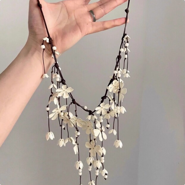波西米亚度假风白色花朵流苏长款项链复古高级感小清新独特锁骨链