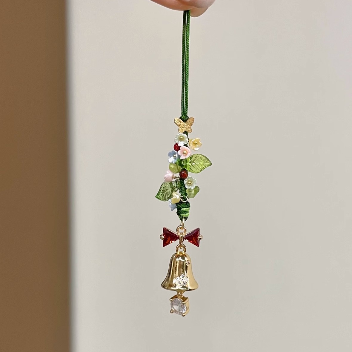 圣诞树姜饼人手机链手工串珠钥匙扣2025新款氛围感挂绳挂饰高级感