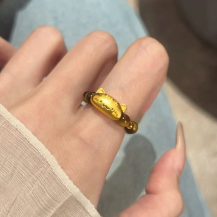新款胖嘟嘟面包法棍猫戒指女黄金色萌宠可爱小猫咪虎眼石食指戒子