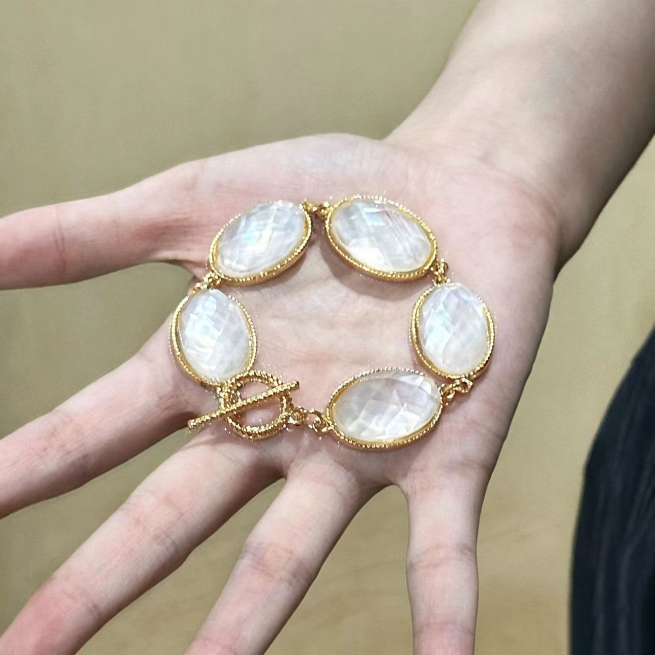 中古vintage树脂几何手链气质轻奢个性潮流手环小众设计感手饰女