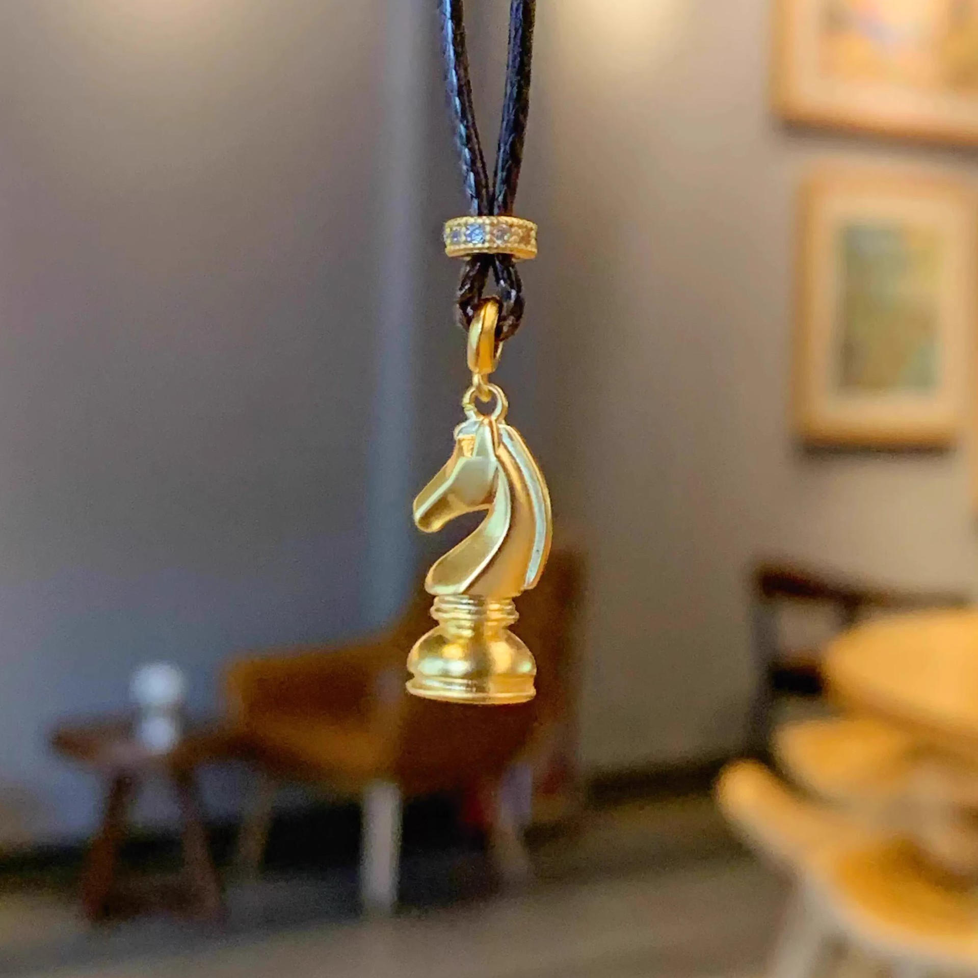 新中式金色本命年情侣项链2026新款马年独特高级感轻奢小众锁骨链