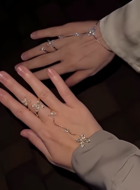 四叶草闪钻手链戒指一体手环