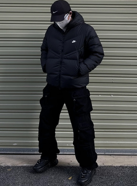 NIKE耐克 保暖连帽黑色面包羽绒服夹克冬季防风外套男 DV1132-010