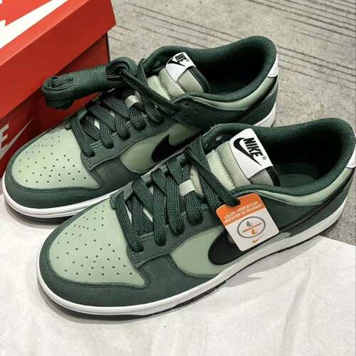 正品耐克Nike Dunk舒适百搭透气休闲复古低帮板鞋IB6399-301