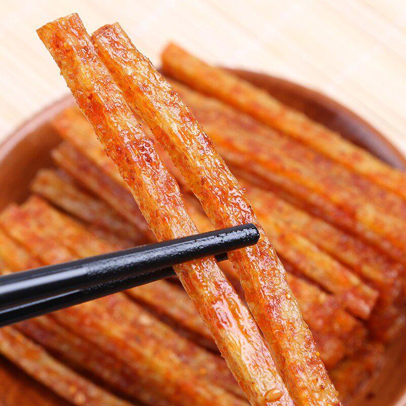 湖南特产玉峰吱吱香辣条8090后儿时怀旧麻辣16g零食面 面筋素食小