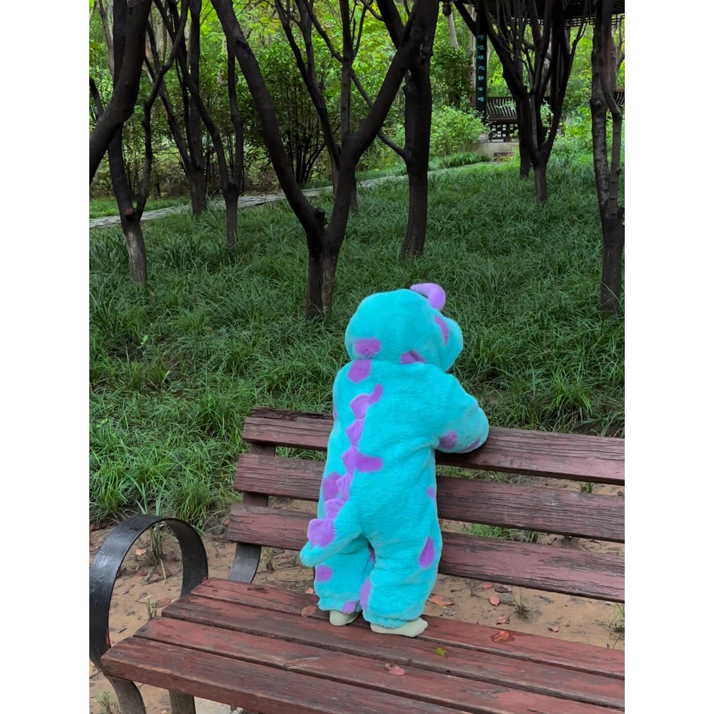 小怪兽婴儿连体衣秋冬夹棉宝宝衣服可爱恐龙爬服加绒加厚外出防寒
