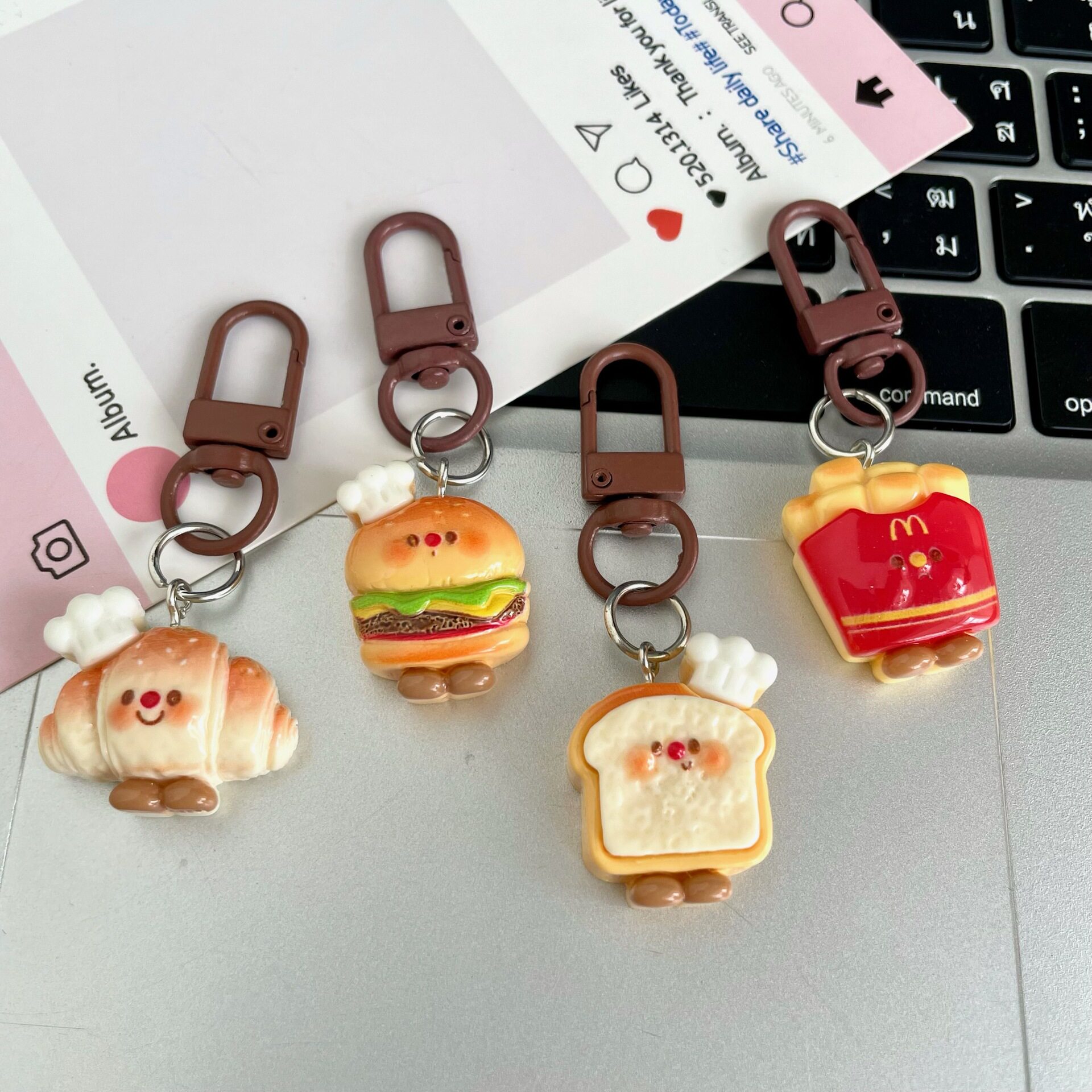 趣味卡通厨师帽面包钥匙扣挂件图片