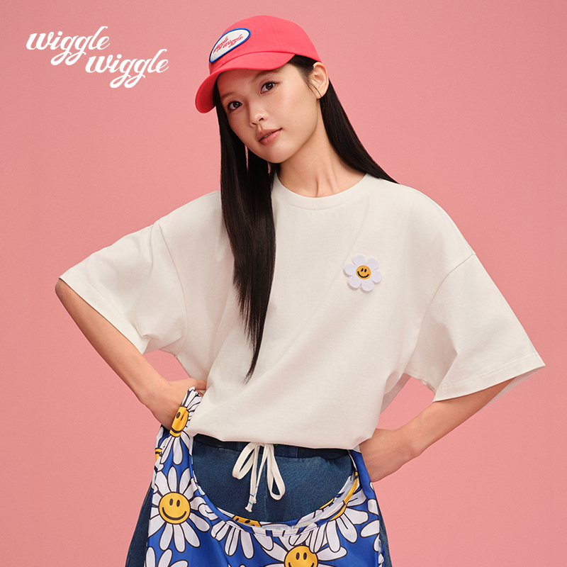 戚砚笛王晓佳同款宽松圆领T恤女