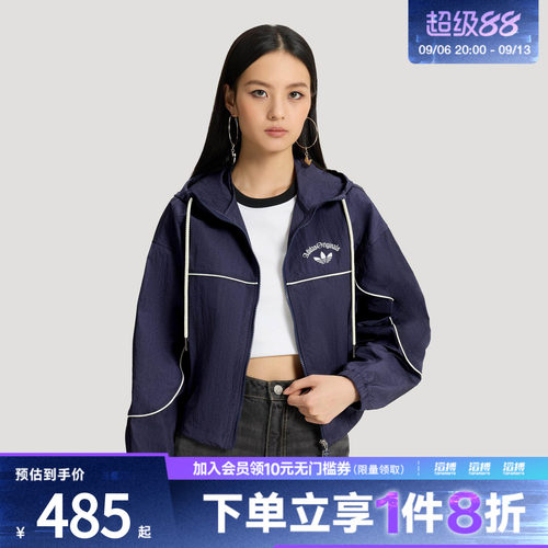 adidas阿迪达斯三叶草女子运动连帽夹克外套KT3055