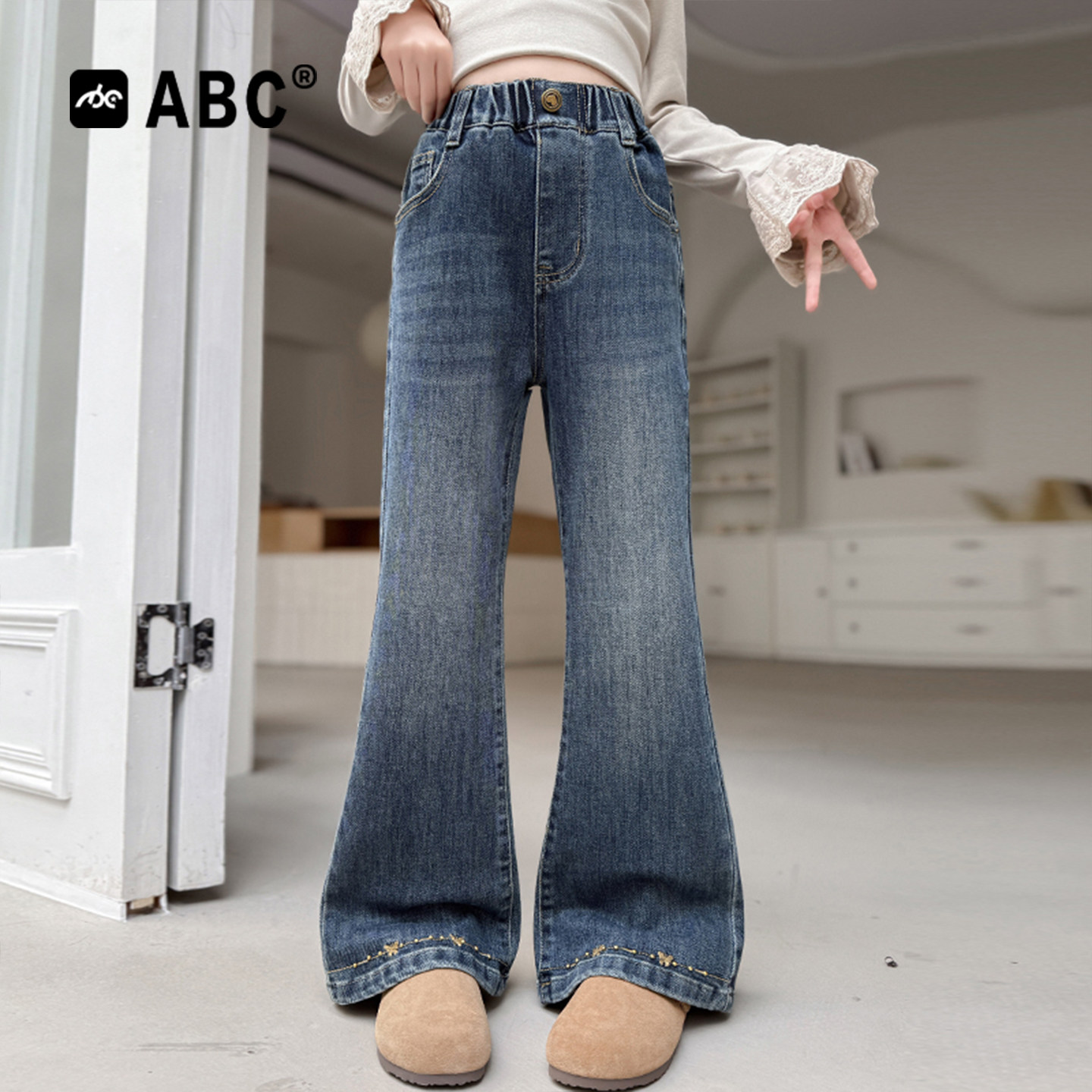 ABC女童裤子春秋季2026新款儿童喇叭裤中大童休闲牛仔微喇裤秋装