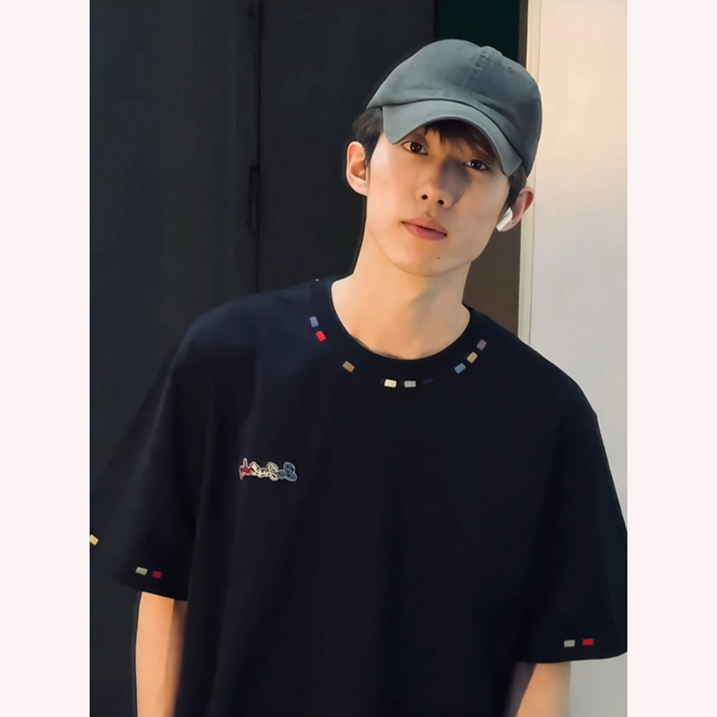 彩虹刺绣短袖男款夏季学院