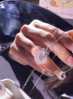 纯银蝴蝶结平安扣项链