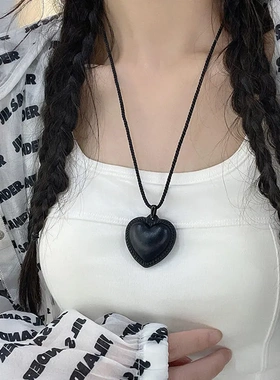 爱心人造皮革编织绳项链个性简约吊坠毛衣链时尚新款创意项饰