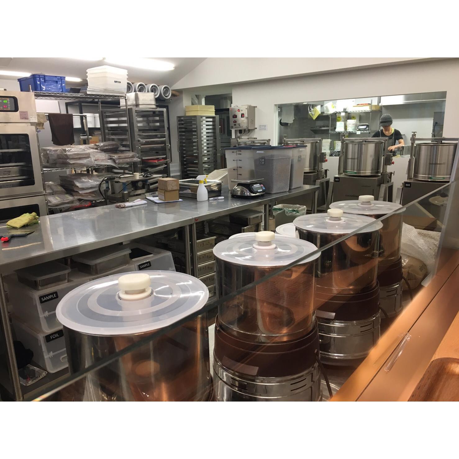 进口bean to bar石轮巧克力开 心果研磨机可可豆精磨机手工黑巧8