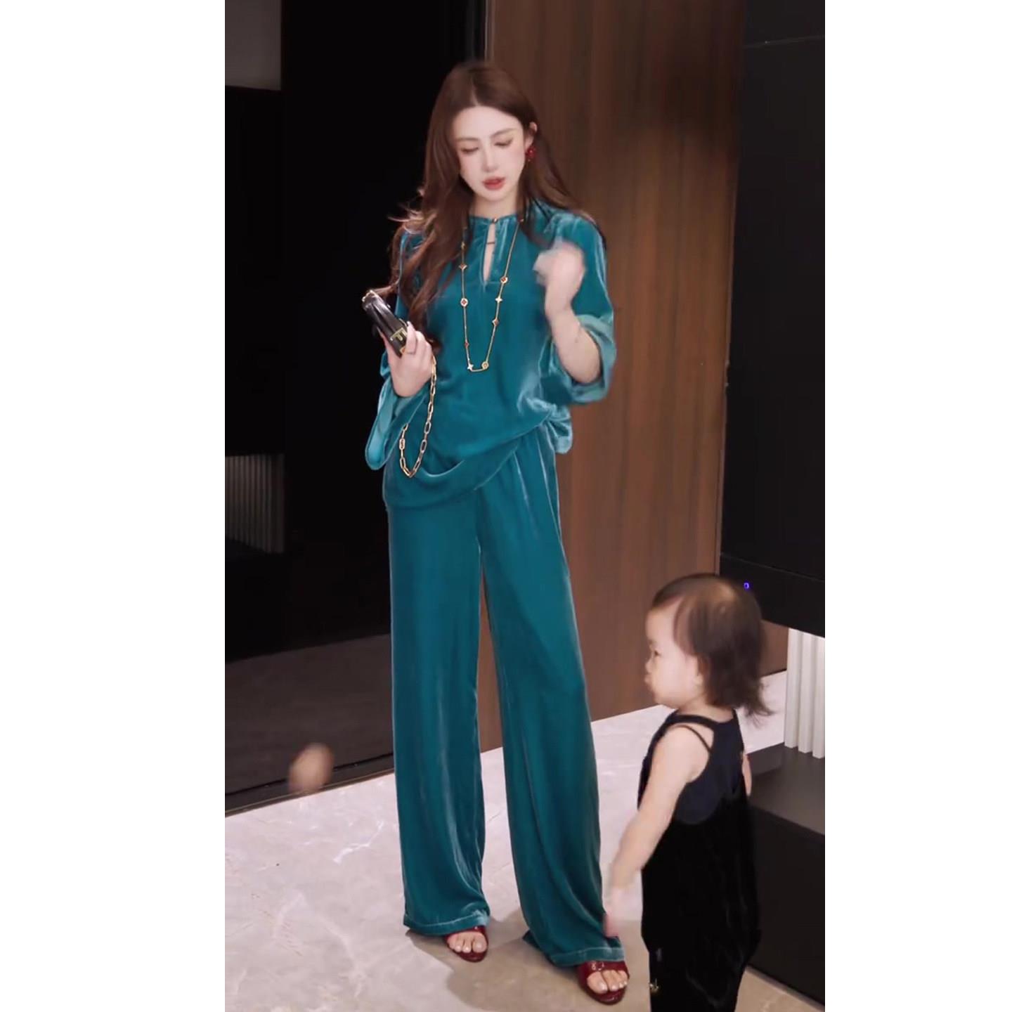 推荐高级感洋气套装女秋季新款时尚气质丝绒长袖上衣+高腰长裤两