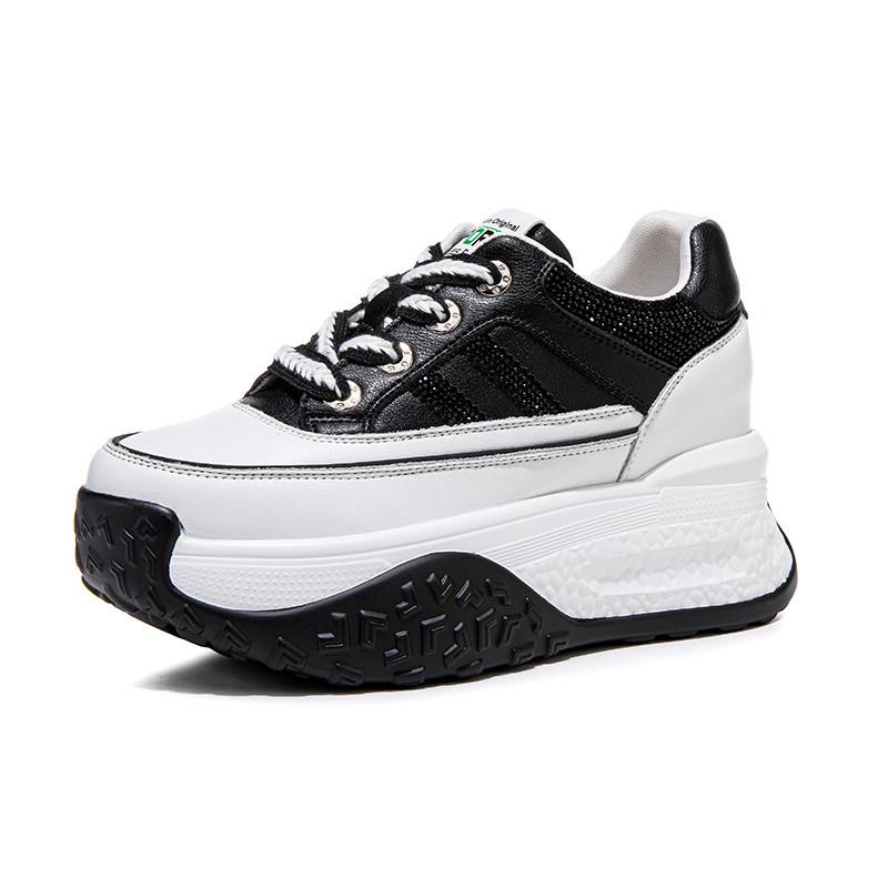 推荐9CM内增高小白鞋女202